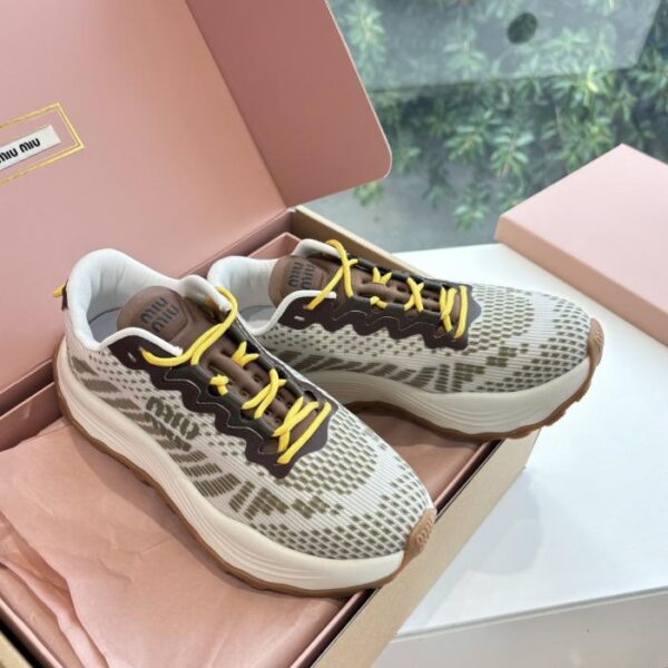repliche,replica,perfette,siti di,affidabili,migliori siti,dove comprare,1:1,scarpe da ginnastica MiuMiu sneakers con plateau (7KWR6)