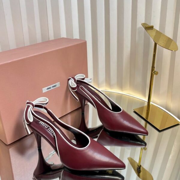 repliche,replica,perfette,siti di,affidabili,migliori siti,dove comprare,1:1,scarpe da ginnastica Miu Miu Primavera/Estate Nuovi sandali con tacco alto e fiocco retr貌 (1RREF)