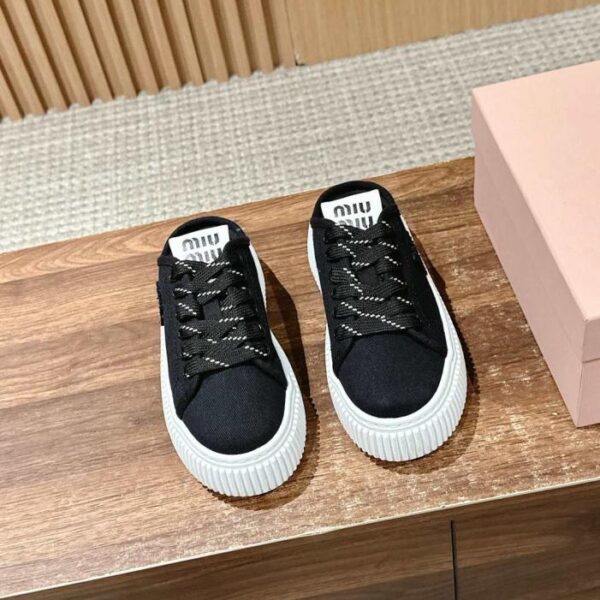 repliche,replica,perfette,siti di,affidabili,migliori siti,dove comprare,1:1,scarpe da ginnastica Miu Miu, nuove scarpe casual bianche con plateau e suola spessa in tela, punta chiusa, scarpe a biscotto (8935R)