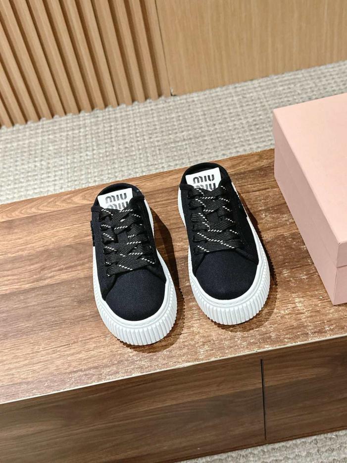 repliche,replica,perfette,siti di,affidabili,migliori siti,dove comprare,1:1,scarpe da ginnastica Miu Miu, nuove scarpe casual bianche con plateau e suola spessa in tela, punta chiusa, scarpe a biscotto (8935R) repliche,replica,perfette,siti di,affidabili,migliori siti,dove comprare,1:1,scarpe da ginnastica Miu Miu, nuove scarpe casual bianche con plateau e suola spessa in tela, punta chiusa, scarpe a biscotto (8935R)