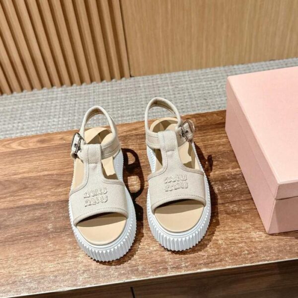 repliche,replica,perfette,siti di,affidabili,migliori siti,dove comprare,1:1,scarpe da ginnastica Sandali casual in tela con plateau e suola spessa Miu Miu (T4QUY)