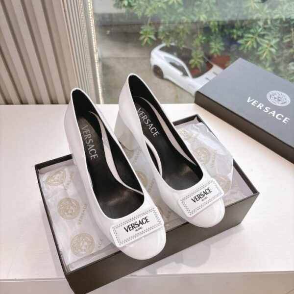 repliche,replica,perfette,siti di,affidabili,migliori siti,dove comprare,1:1,scarpe da ginnastica Serie congiunta Versace (versione alta) Sandali con tacco alto Versace Du Meisha con testa di diamante e tacco tridimensionale a forma di F (8ZVLA)