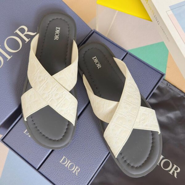 repliche,replica,perfette,siti di,affidabili,migliori siti,dove comprare,1:1,scarpe da ginnastica Sandali da spiaggia Dior Alias 鈥嬧€媎a uomo, con cinturini incrociati, ultima collezione, versione top (RX90Y)