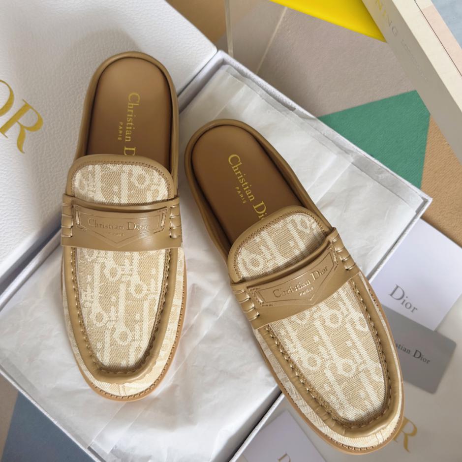 repliche,replica,perfette,siti di,affidabili,migliori siti,dove comprare,1:1,scarpe da ginnastica Mocassini Dior Boy Series da donna, modello slip-on, modello sandali, versione top (743Y6) repliche,replica,perfette,siti di,affidabili,migliori siti,dove comprare,1:1,scarpe da ginnastica Mocassini Dior Boy Series da donna, modello slip-on, modello sandali, versione top (743Y6)