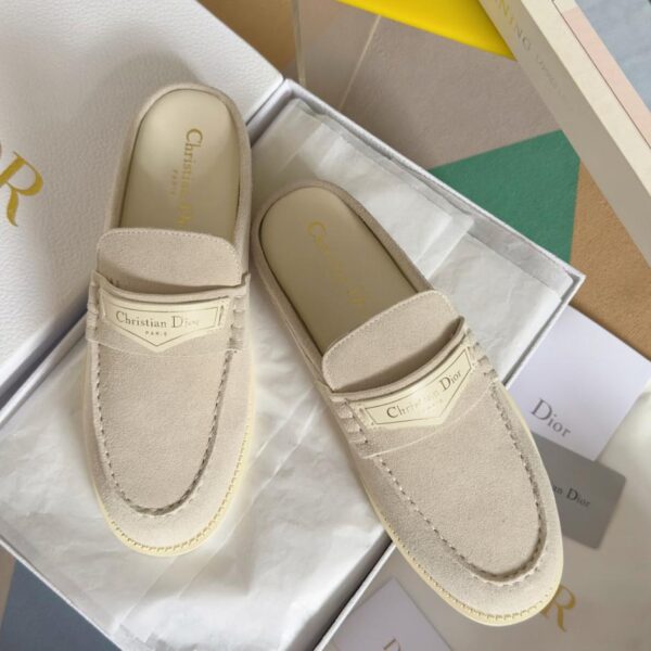 repliche,replica,perfette,siti di,affidabili,migliori siti,dove comprare,1:1,scarpe da ginnastica Mocassini Dior Boy Collection da donna, modello slip-on, modello mules, versione top (VF5RY)