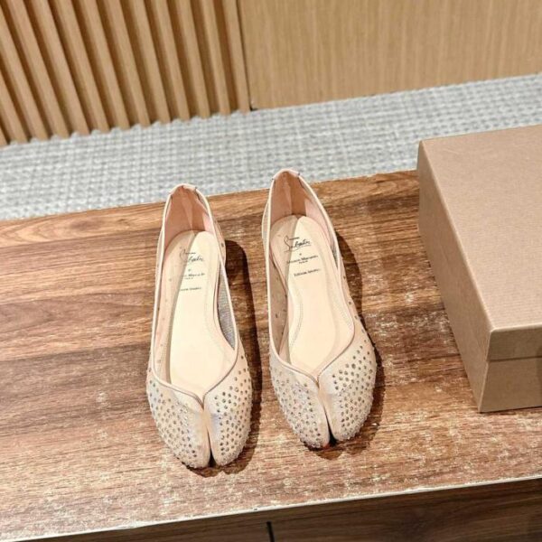 repliche,replica,perfette,siti di,affidabili,migliori siti,dove comprare,1:1,scarpe da ginnastica Scarpe con tacco alto e punta divisa della serie di scarpe in collaborazione tra Christian Louboutin e Maison Margiela (SHZLO)