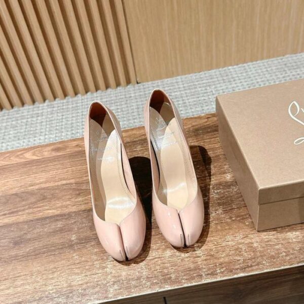 repliche,replica,perfette,siti di,affidabili,migliori siti,dove comprare,1:1,scarpe da ginnastica Scarpe con tacco alto e punta divisa della serie congiunta Christian Louboutin x Maison Margiela (82Z2X)