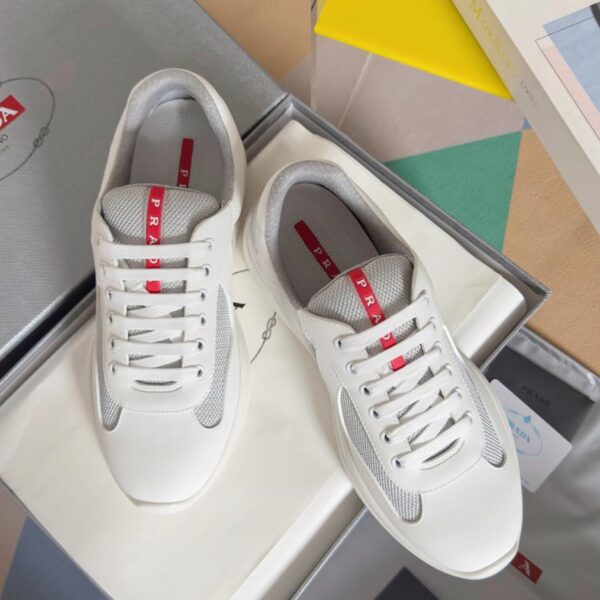 Sneakers casual da uomo Prada America's Cup Series in pelle verniciata e mesh, versione top (VGZME)