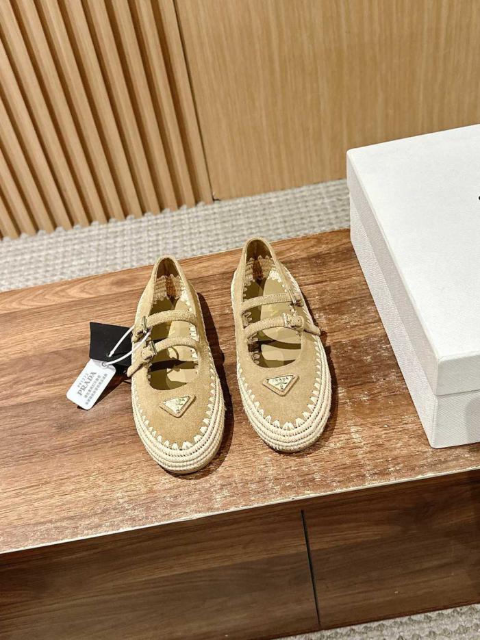 repliche,replica,perfette,siti di,affidabili,migliori siti,dove comprare,1:1,scarpe da ginnastica Scarpe Mary Jane in rafia Prada (L) repliche,replica,perfette,siti di,affidabili,migliori siti,dove comprare,1:1,scarpe da ginnastica Scarpe Mary Jane in rafia Prada (L)