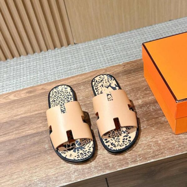 repliche,replica,perfette,siti di,affidabili,migliori siti,dove comprare,1:1,scarpe da ginnastica Pantofole classiche Hermes Lzmir da uomo (3HCW6)