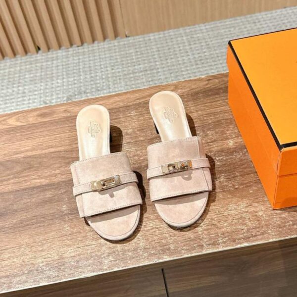 repliche,replica,perfette,siti di,affidabili,migliori siti,dove comprare,1:1,scarpe da ginnastica Pantofole Hermes Kelly con fibbia nuove (S6EVJ)
