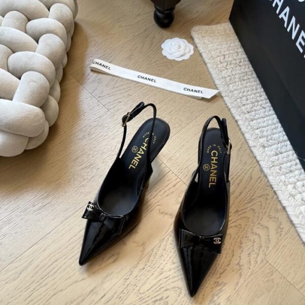 repliche,replica,perfette,siti di,affidabili,migliori siti,dove comprare,1:1,scarpe da ginnastica Chanel New Butterfly High Heels Series Top Version (BIP3O)