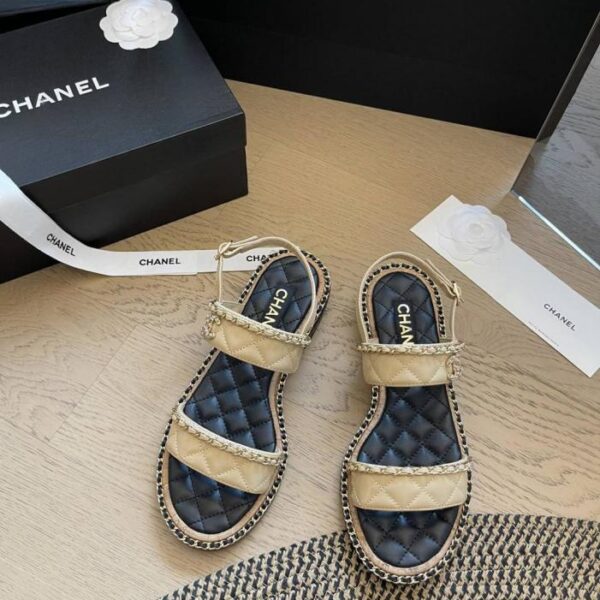 repliche,replica,perfette,siti di,affidabili,migliori siti,dove comprare,1:1,scarpe da ginnastica Chanel, nuova serie di sandali da spiaggia per la primavera e l’estate (COXWN)