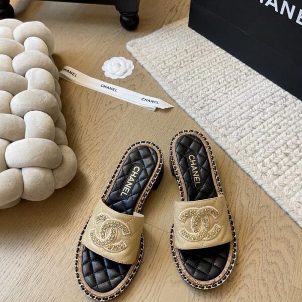 Sandali da spiaggia Chanel della nuova serie primavera ed estate (E0JM5)