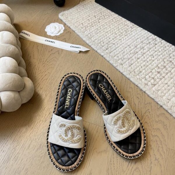 Sandali da spiaggia Chanel della nuova serie primavera ed estate (HRV7H)