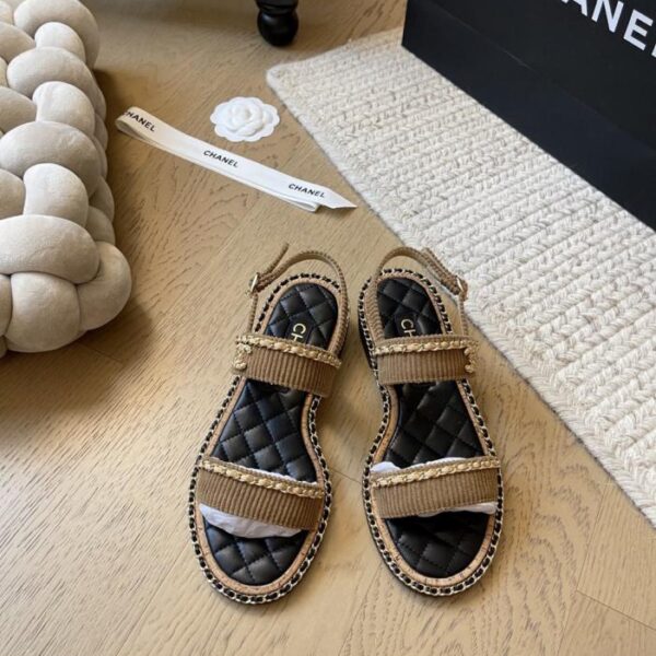 Sandali da spiaggia Chanel della nuova serie primavera ed estate (QQP7L)