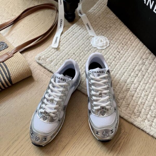 repliche,replica,perfette,siti di,affidabili,migliori siti,dove comprare,1:1,scarpe da ginnastica Nuove sneakers Chanel Silver Horn serie King versione top (9UGNQ)