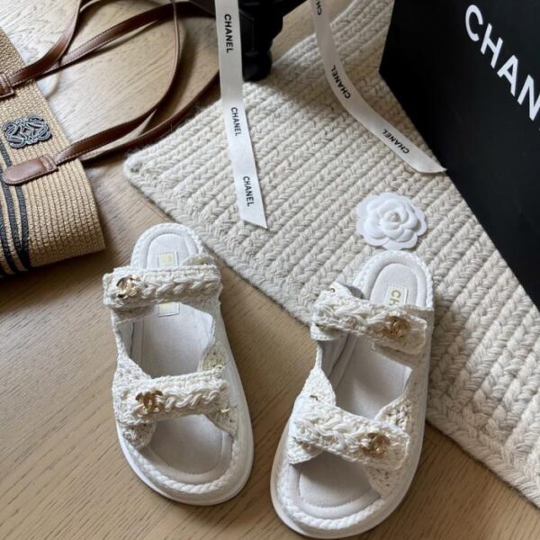 repliche,replica,perfette,siti di,affidabili,migliori siti,dove comprare,1:1,scarpe da ginnastica Sandali Chanel in velcro, nuovi per l’inizio della primavera, versione top (RYDJ6)