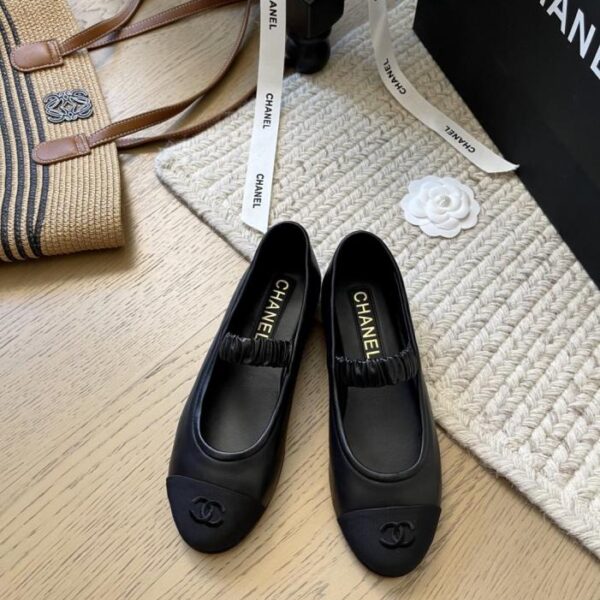 repliche,replica,perfette,siti di,affidabili,migliori siti,dove comprare,1:1,scarpe da ginnastica Scarpe Mary Jane Chanel Primavera/Estate, nuova serie, versione top (G50X1)