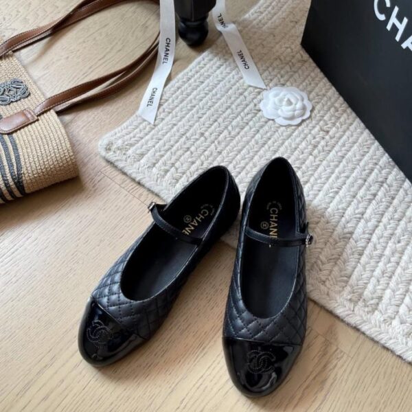 repliche,replica,perfette,siti di,affidabili,migliori siti,dove comprare,1:1,scarpe da ginnastica Chanel New Mary Jane Flats versione Top (QCBD5)