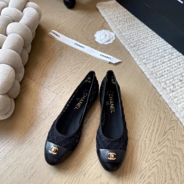 repliche,replica,perfette,siti di,affidabili,migliori siti,dove comprare,1:1,scarpe da ginnastica Borsa da scuola Chanel con fibbia e scarpe in rete, versione top (1TGKV)