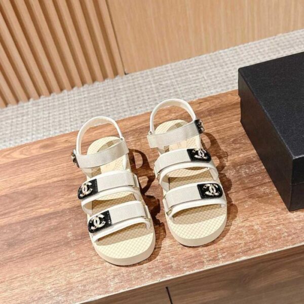 repliche,replica,perfette,siti di,affidabili,migliori siti,dove comprare,1:1,scarpe da ginnastica Sandali Chanel primavera/estate con velcro (40 41 personalizzati, non restituibili) (7GONU)