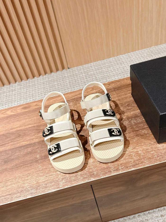repliche,replica,perfette,siti di,affidabili,migliori siti,dove comprare,1:1,scarpe da ginnastica Sandali Chanel primavera/estate con velcro (40 41 personalizzati, non restituibili) (7GONU) repliche,replica,perfette,siti di,affidabili,migliori siti,dove comprare,1:1,scarpe da ginnastica Sandali Chanel primavera/estate con velcro (40 41 personalizzati, non restituibili) (7GONU)