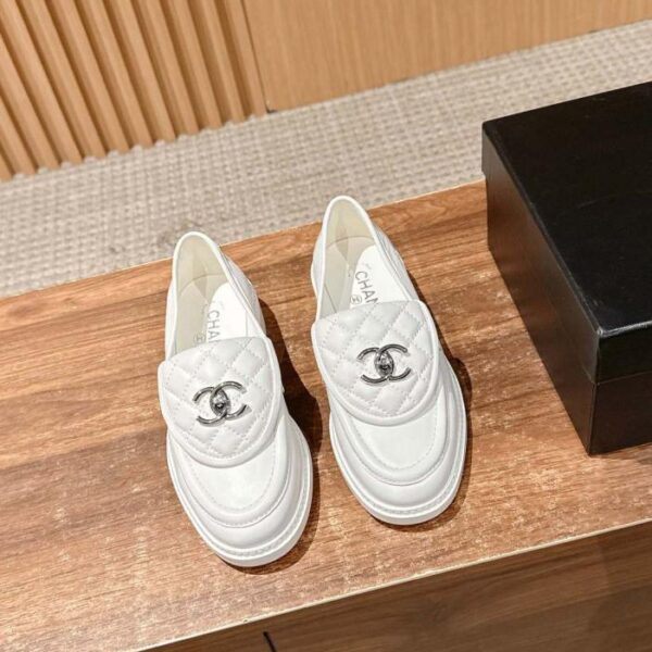 repliche,replica,perfette,siti di,affidabili,migliori siti,dove comprare,1:1,scarpe da ginnastica Mocassini Chanel vintage in pelle di pecora a forma di diamante, classici e retr貌 (4R1GC)