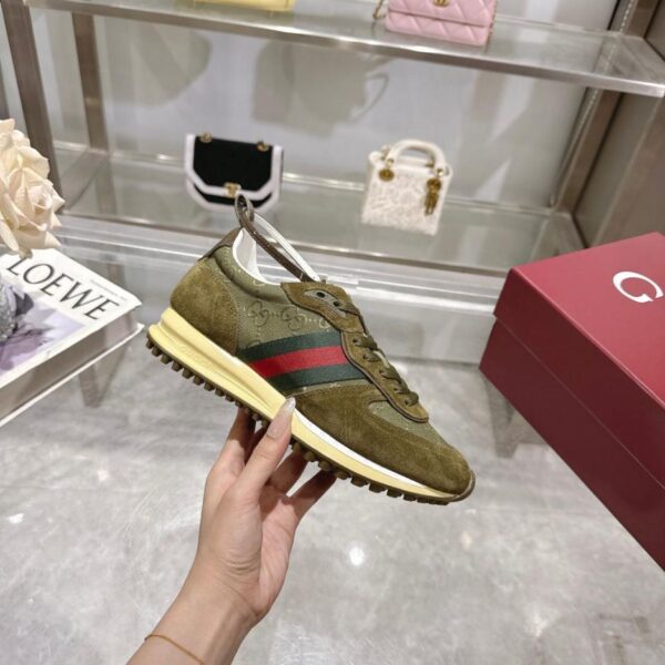 Scarpe sportive da donna della serie Gucci Re-Motion (QSFG0)