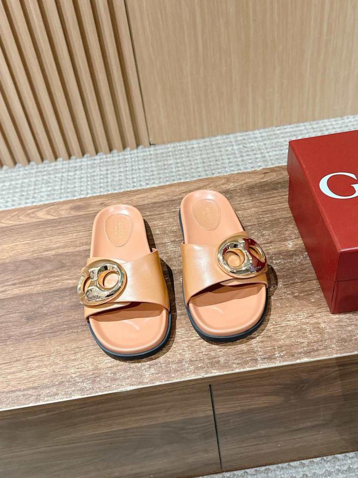 repliche,replica,perfette,siti di,affidabili,migliori siti,dove comprare,1:1,scarpe da ginnastica Nuove ciabatte da spiaggia Gucci con velcro, ciabatte in pelle con fibbia G a forma di diamante (FFHK0) repliche,replica,perfette,siti di,affidabili,migliori siti,dove comprare,1:1,scarpe da ginnastica Nuove ciabatte da spiaggia Gucci con velcro, ciabatte in pelle con fibbia G a forma di diamante (FFHK0)