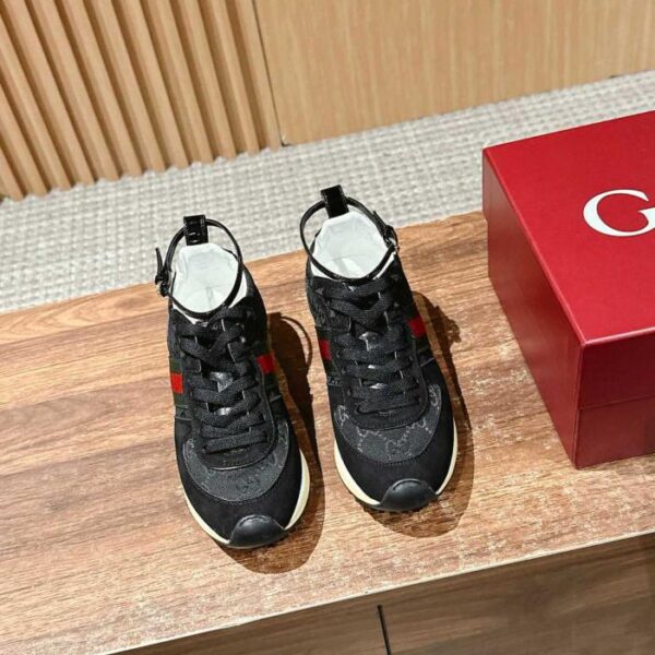 repliche,replica,perfette,siti di,affidabili,migliori siti,dove comprare,1:1,scarpe da ginnastica L’ultimo modello di Gucci in passerella, la serie Re-Motion, 猫 una scarpa sportiva casual con suola spessa (9AJ4U)