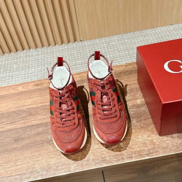 repliche,replica,perfette,siti di,affidabili,migliori siti,dove comprare,1:1,scarpe da ginnastica Le ultime sneakers casual con suola spessa della serie Re-Motion di Gucci (V8THJ)