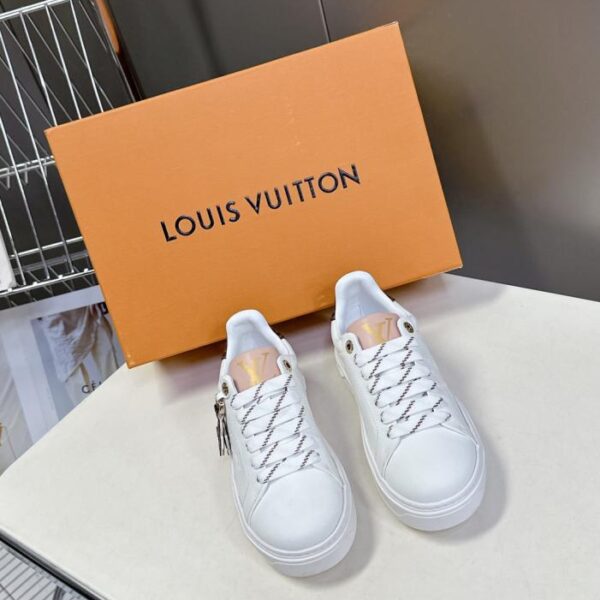 repliche,replica,perfette,siti di,affidabili,migliori siti,dove comprare,1:1,scarpe da ginnastica Scarpe bianche da coppia Louis Vuitton (NE8TH)