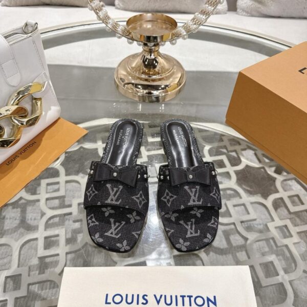 repliche,replica,perfette,siti di,affidabili,migliori siti,dove comprare,1:1,scarpe da ginnastica Louis Vuitton LV x TM 6AM Takashi Murakami ha co-branded le pantofole piatte con fiocco in fiore di ciliegio, versione superiore (0707Y)