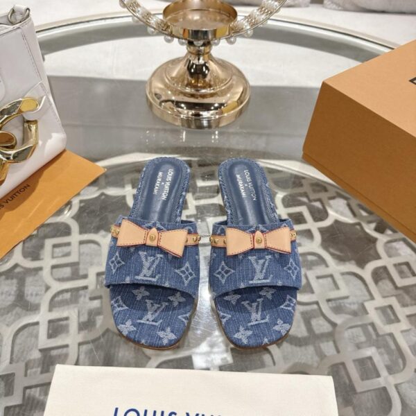 repliche,replica,perfette,siti di,affidabili,migliori siti,dove comprare,1:1,scarpe da ginnastica Louis Vuitton LV x TM 6AM Takashi Murakami ha co-branded le pantofole piatte con fiocco in fiore di ciliegio, versione superiore (CWU22)