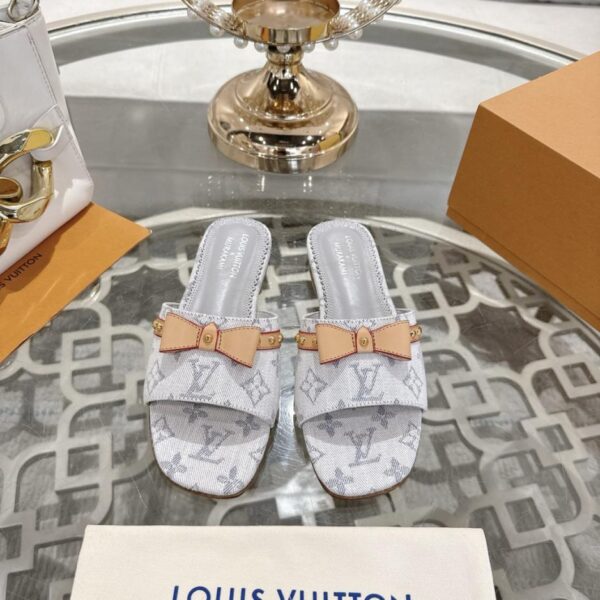 repliche,replica,perfette,siti di,affidabili,migliori siti,dove comprare,1:1,scarpe da ginnastica Louis Vuitton LV x TM 6AM Takashi Murakami ha co-branded le pantofole piatte con fiocco in fiore di ciliegio, versione superiore (ET059)