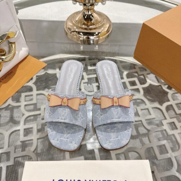repliche,replica,perfette,siti di,affidabili,migliori siti,dove comprare,1:1,scarpe da ginnastica Louis Vuitton LV x TM 6AM Takashi Murakami ha co-branded le pantofole piatte con fiocco in fiore di ciliegio, versione superiore (GCFG3)