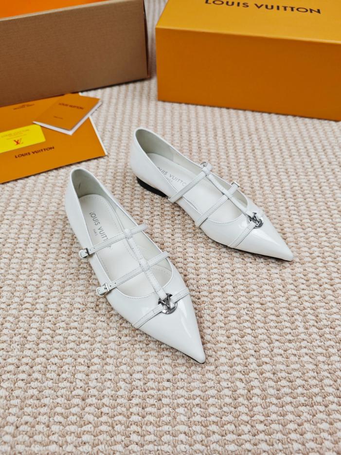repliche,replica,perfette,siti di,affidabili,migliori siti,dove comprare,1:1,scarpe da ginnastica Gli espositori Louis Vuitton presentano le ultime scarpe da ballo a punta con suola piatta 6AM, versione top (AZKFY) repliche,replica,perfette,siti di,affidabili,migliori siti,dove comprare,1:1,scarpe da ginnastica Gli espositori Louis Vuitton presentano le ultime scarpe da ballo a punta con suola piatta 6AM, versione top (AZKFY)