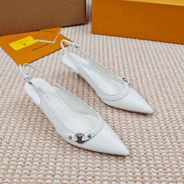 repliche,replica,perfette,siti di,affidabili,migliori siti,dove comprare,1:1,scarpe da ginnastica Gli espositori Louis Vuitton presentano l’ultima serie di ballerine a punta con suola piatta 6AM, versione top (CZ74G)