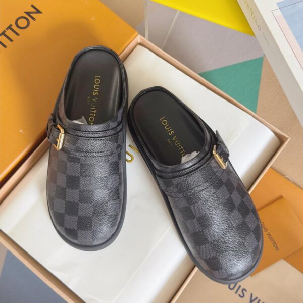 repliche,replica,perfette,siti di,affidabili,migliori siti,dove comprare,1:1,scarpe da ginnastica Sandali Louis Vuitton To-Go Comfort Series Birkenstock con punta chiusa e presbite (1FF5G)