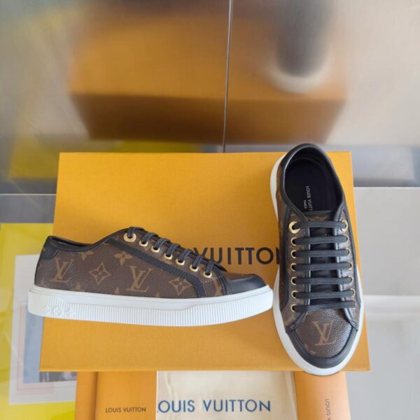 repliche,replica,perfette,siti di,affidabili,migliori siti,dove comprare,1:1,scarpe da ginnastica L’ultima serie Lagoon di Louis Vuitton, denim con suola spessa, monogramma in rilievo, scarpe sportive casual con suola spessa, scarpe da skateboard, versione top (3HJAQ)
