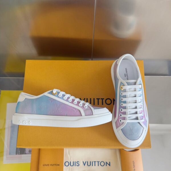repliche,replica,perfette,siti di,affidabili,migliori siti,dove comprare,1:1,scarpe da ginnastica L’ultima serie Lagoon di Louis Vuitton, denim con suola spessa, monogramma in rilievo, scarpe sportive casual con suola spessa, scarpe da skateboard, versione top (QH5RR)