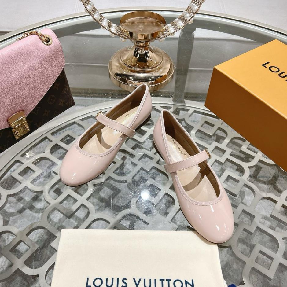 repliche,replica,perfette,siti di,affidabili,migliori siti,dove comprare,1:1,scarpe da ginnastica Scarpette da ballo morbide Louis Vuitton Mary Jane, nuova collezione (3 FR) repliche,replica,perfette,siti di,affidabili,migliori siti,dove comprare,1:1,scarpe da ginnastica Scarpette da ballo morbide Louis Vuitton Mary Jane, nuova collezione (3 FR)