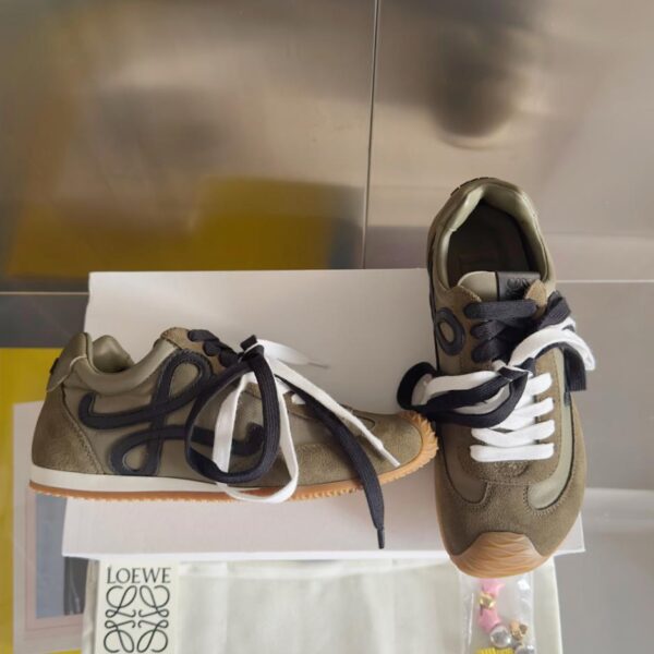 repliche,replica,perfette,siti di,affidabili,migliori siti,dove comprare,1:1,scarpe da ginnastica Versione top LOEWE, ultima passerella Ballet Runner 2.0, scarpe sportive casual da coppia, scarpe da allenamento tedesche, scarpe Forrest Gump (ZI)