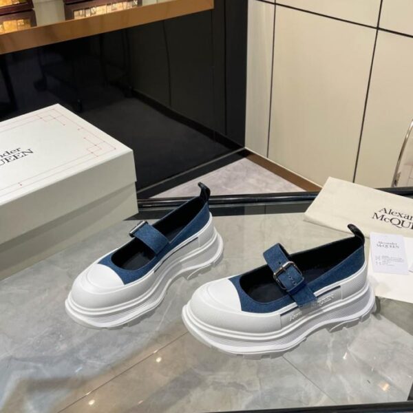repliche,replica,perfette,siti di,affidabili,migliori siti,dove comprare,1:1,scarpe da ginnastica Le ultime scarpe Mary Jane con plateau di Alexander McQueen (O30WF)