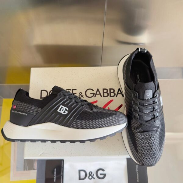 repliche,replica,perfette,siti di,affidabili,migliori siti,dove comprare,1:1,scarpe da ginnastica Le ultime sneakers casual di Dolce & Gabbana, scarpe da papà, versione top da uomo (9140D)