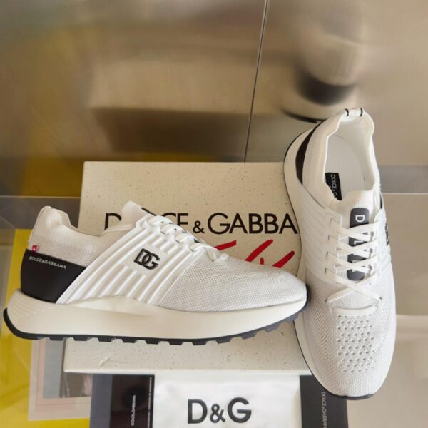 repliche,replica,perfette,siti di,affidabili,migliori siti,dove comprare,1:1,scarpe da ginnastica Le ultime sneakers casual di Dolce & Gabbana, scarpe da papà, versione top da uomo (YFA1V)