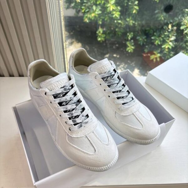 repliche,replica,perfette,siti di,affidabili,migliori siti,dove comprare,1:1,scarpe da ginnastica MaisonMargiela MM6 Scarpe casual da allenamento tedesche G035 versione top (H7SFP)