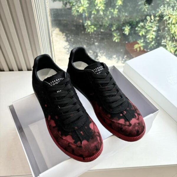 repliche,replica,perfette,siti di,affidabili,migliori siti,dove comprare,1:1,scarpe da ginnastica Maison Margiela MM6 Scarpe casual da allenamento tedesche G035 versione top (LTVZ9)