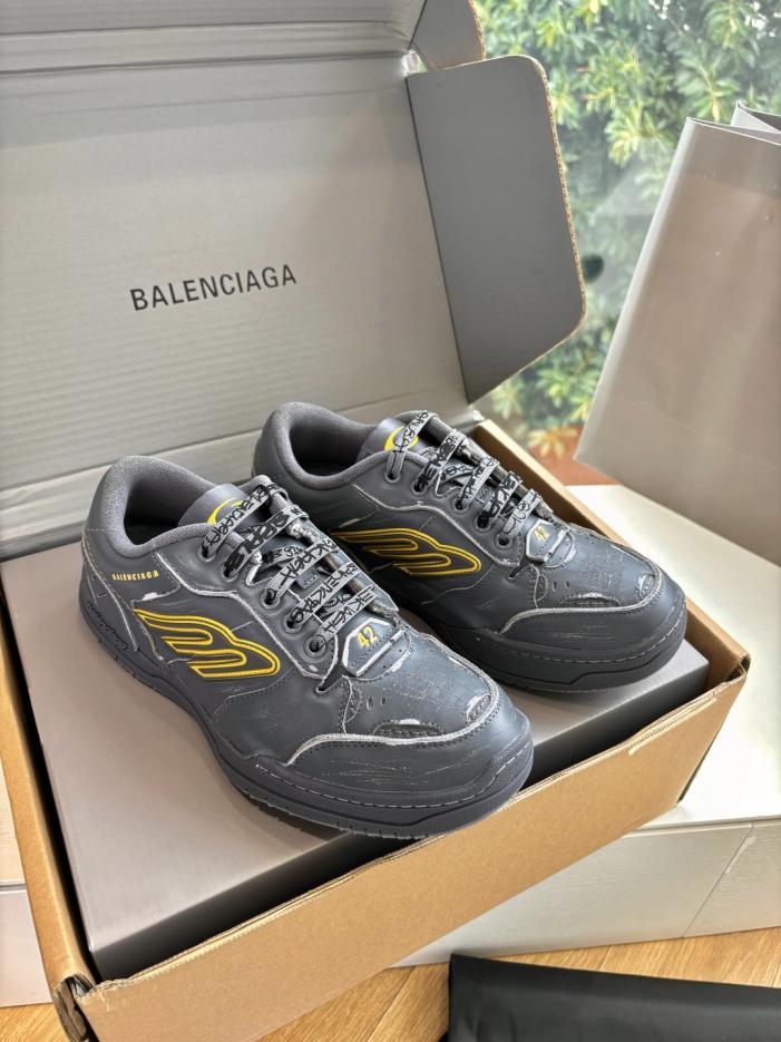 repliche,replica,perfette,siti di,affidabili,migliori siti,dove comprare,1:1,scarpe da ginnastica Sneakers BaLenciaga Winter Hamptons G086 di alta qualità (5VQ8V) repliche,replica,perfette,siti di,affidabili,migliori siti,dove comprare,1:1,scarpe da ginnastica Sneakers BaLenciaga Winter Hamptons G086 di alta qualità (5VQ8V)